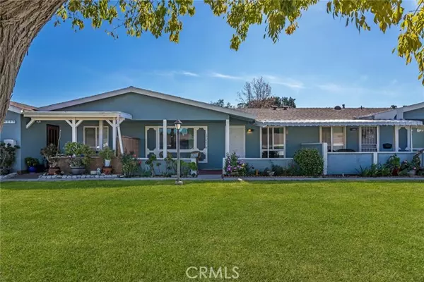 19221 Avenue Of The Oaks B, Newhall, CA 91321