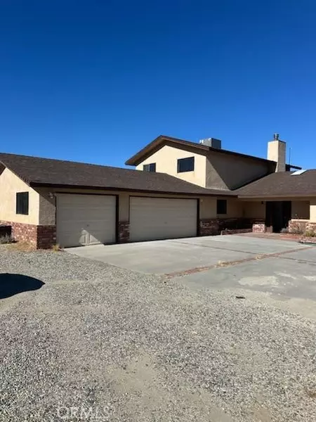 2910 Silver Ridge DR, Pinon Hills, CA 92372