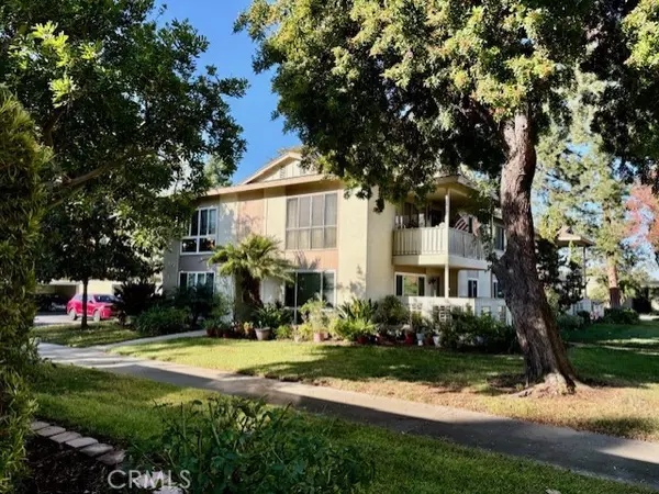 Laguna Woods, CA 92637,5 Avenida Castilla, Unit O