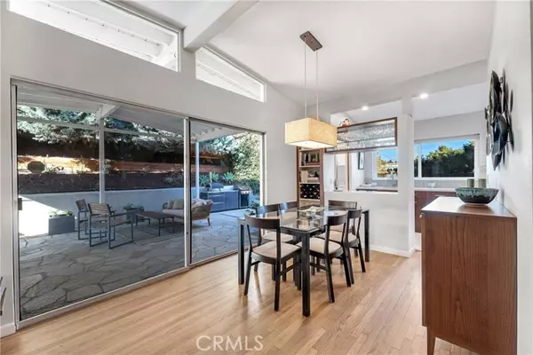 Encino, CA 91316,5607 Ostrom AVE