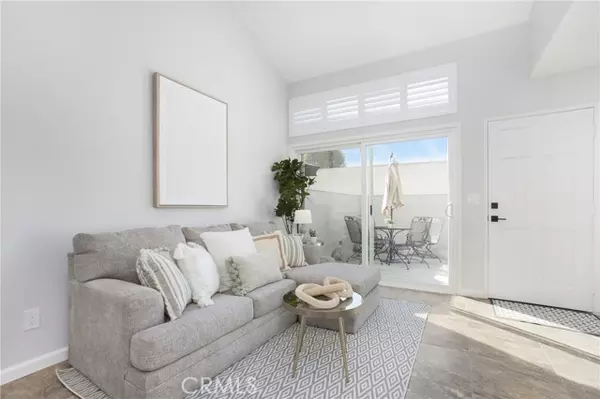 Stanton, CA 90680,7081 Cerritos AVE 14