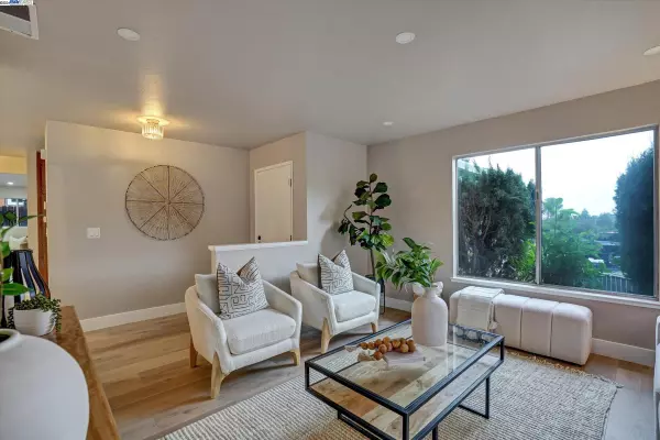 El Sobrante, CA 94803,1132 Mitchell WAY