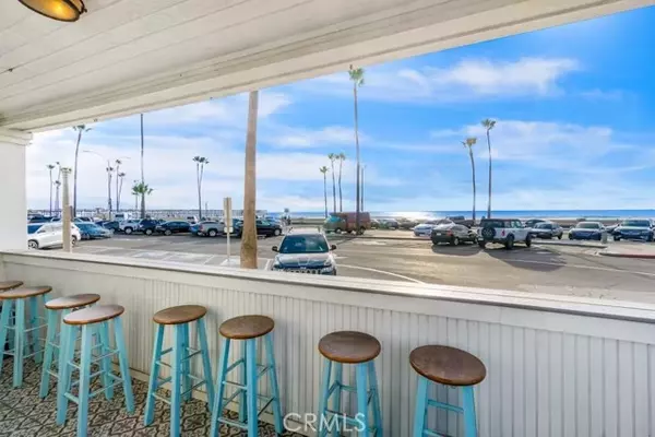 Newport Beach, CA 92663,2214 W Oceanfront A