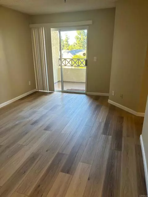 Chula Vista, CA 91913,2077 Lakeridge Cir 204 D