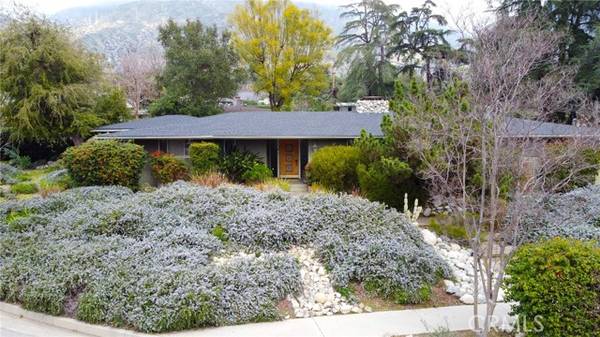 1883 Midwick DR, Altadena, CA 91001