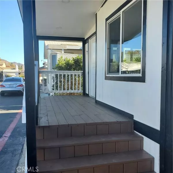 Simi Valley, CA 93063,5150 E Los Angeles AVE 77