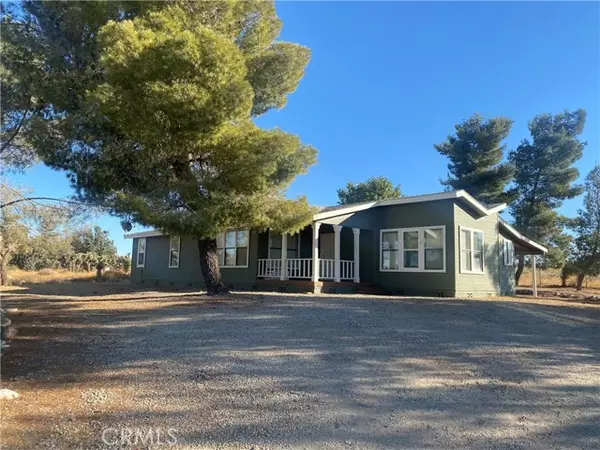 9623 Smith RD, Phelan, CA 92371