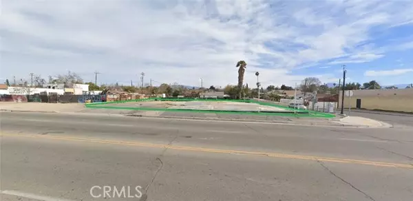 Bakersfield, CA 93305,2303 River BLD