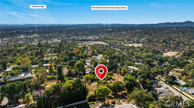 Pasadena, CA 91107,1701 Country LN