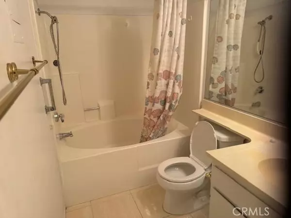 Stanton, CA 90680,12610 Briarglen M