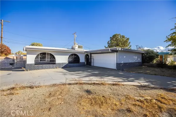 458 E Lingard ST, Lancaster, CA 93535