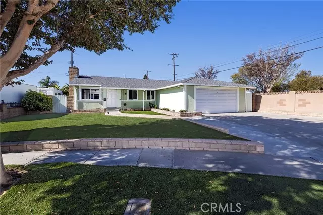 15011 Baylor CIR, Huntington Beach, CA 92647