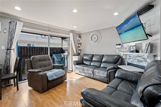 9312 Palm ST 209, Bellflower, CA 90706