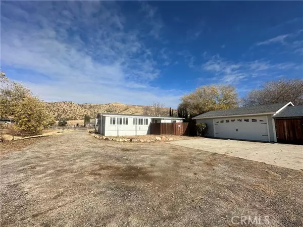 Tehachapi, CA 93561,1240 Arabian DR