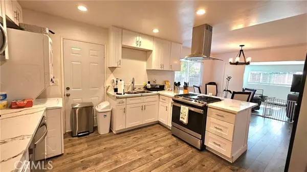 Brea, CA 92821,1020 Mariposa DR