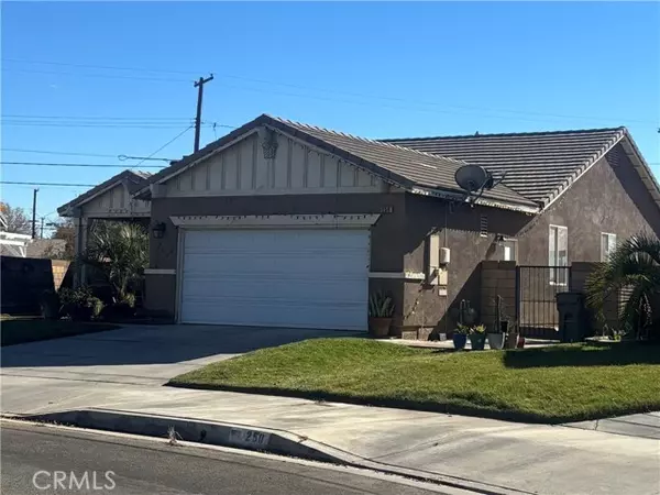 254 E Ave H12, Lancaster, CA 93535