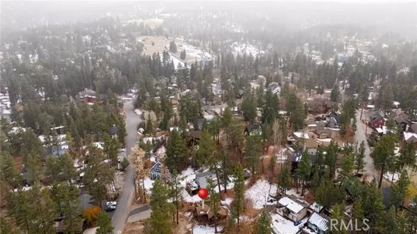 Big Bear Lake, CA 92315,544 Talmadge RD