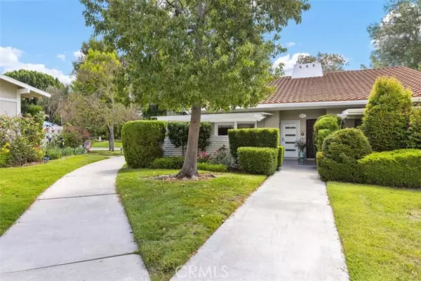 Laguna Woods, CA 92637,918 AVENIDA MAJORCA A