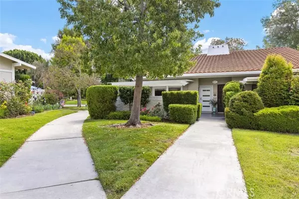 Laguna Woods, CA 92637,918 AVENIDA MAJORCA A