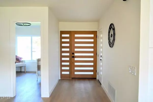 Newbury Park, CA 91320,901 Oakmound AVE