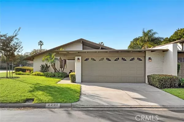 2201 Fortuna, Newport Beach, CA 92660