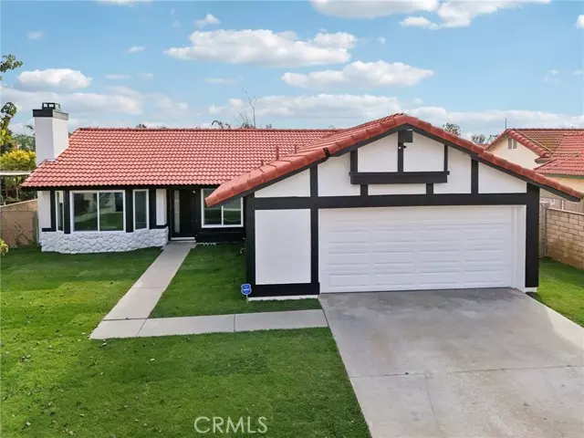 9389 Delfern LN, Jurupa Valley, CA 92509