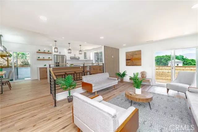 Studio City, CA 91604,3823 Sunshine CT