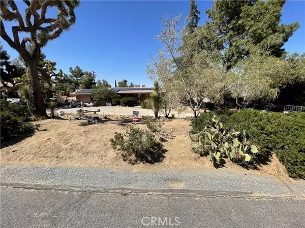 Yucca Valley, CA 92284,56814 Ivanhoe DR