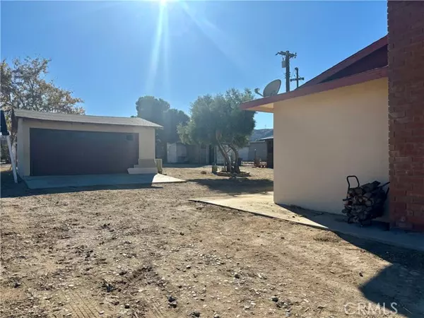 Lancaster, CA 93536,5037 W Avenue M8