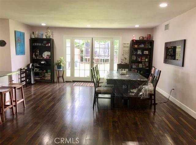 Woodland Hills, CA 91367,5650 Valley Circle BLD