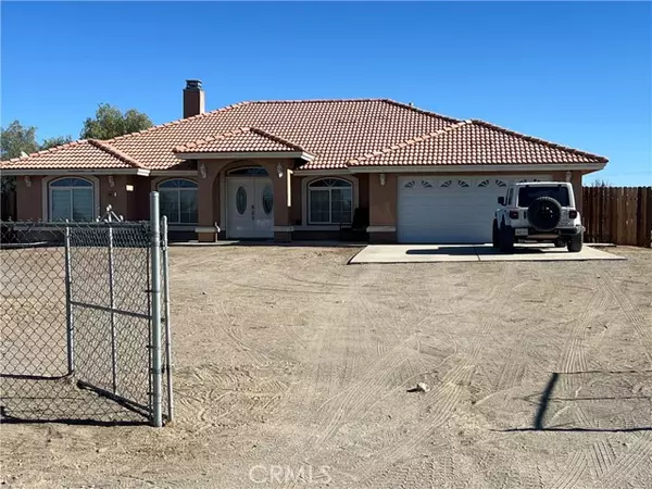 11617 Wagon Train RD, Phelan, CA 92371