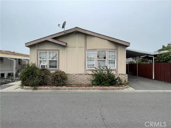 4801 W 1st ST 75, Santa Ana, CA 92703