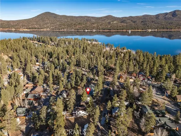 Big Bear Lake, CA 92315,512 Vista LN