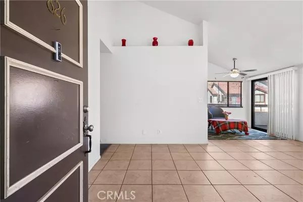 Canyon Country, CA 91387,18187 Sundowner WAY 826