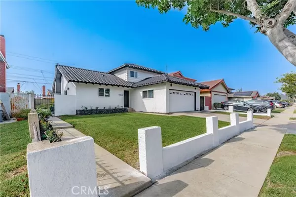 Carson, CA 90746,19533 Enslow DR