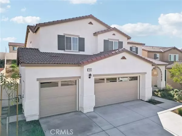 7993 Campania RD, Highland, CA 92346