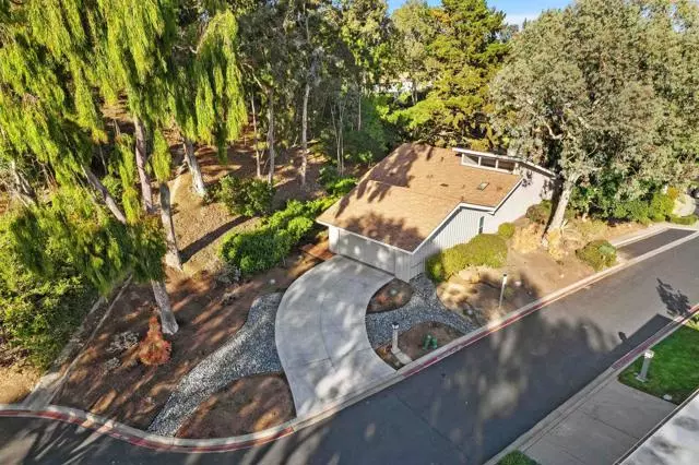 2222 Caminito Loreta, La Jolla, CA 92037