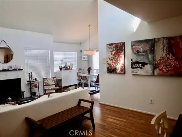 Calabasas, CA 91302,4257 Las Virgenes RD 1