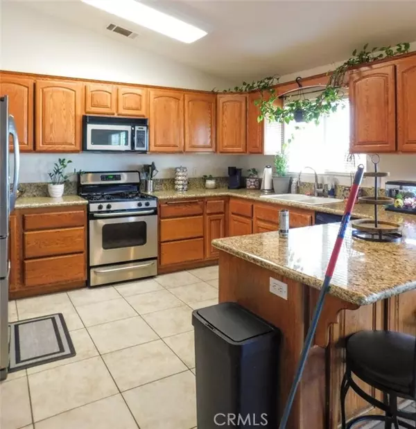 Yucca Valley, CA 92284,58300 Yucca TRL