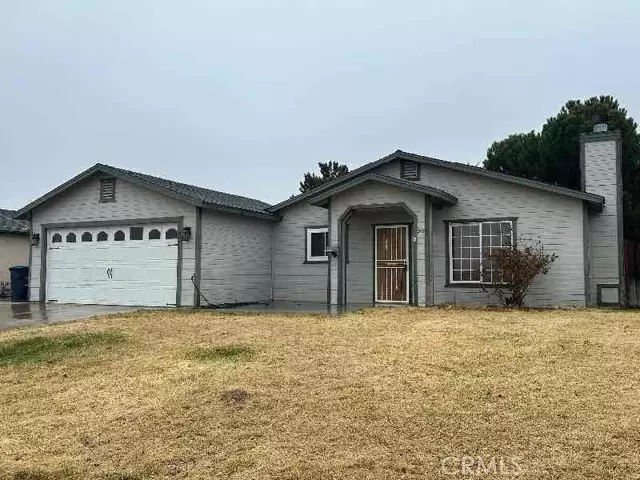 Tehachapi, CA 93561,349 Holly DR