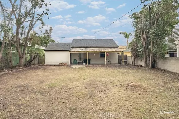 Hawthorne, CA 90250,13023 Cordary AVE