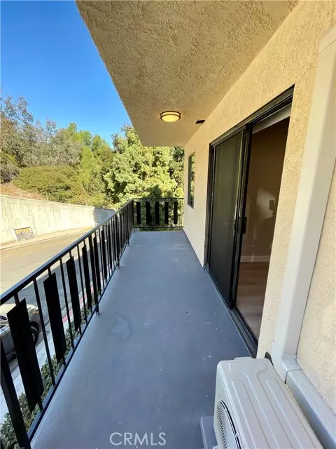 Glendale, CA 91206,2022 Eleanore DR 101