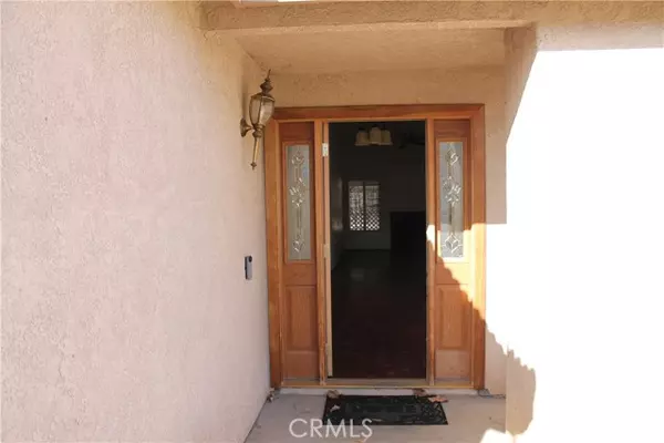 Palmdale, CA 93552,4039 E Avenue R6