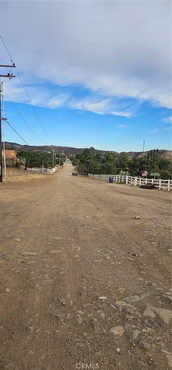 Acton, CA 93510,0 Elisa RD