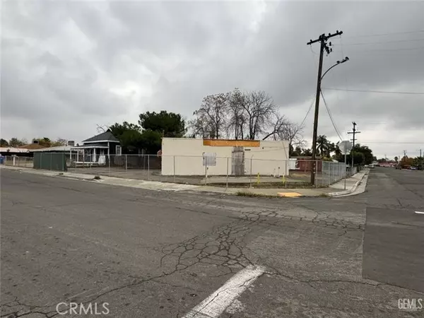 Bakersfield, CA 93305,705 Irene ST