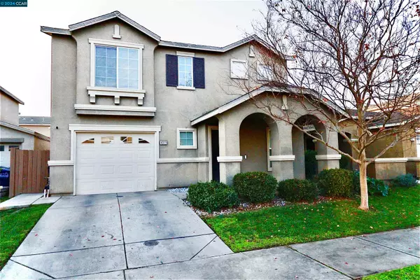 4377 Briggs Ln, Merced, CA 95348