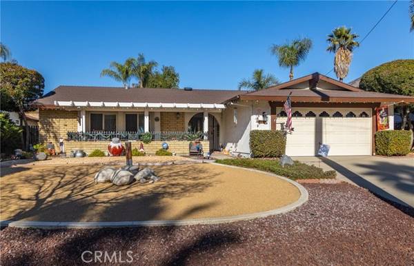 2648 E Date ST, Highland, CA 92346