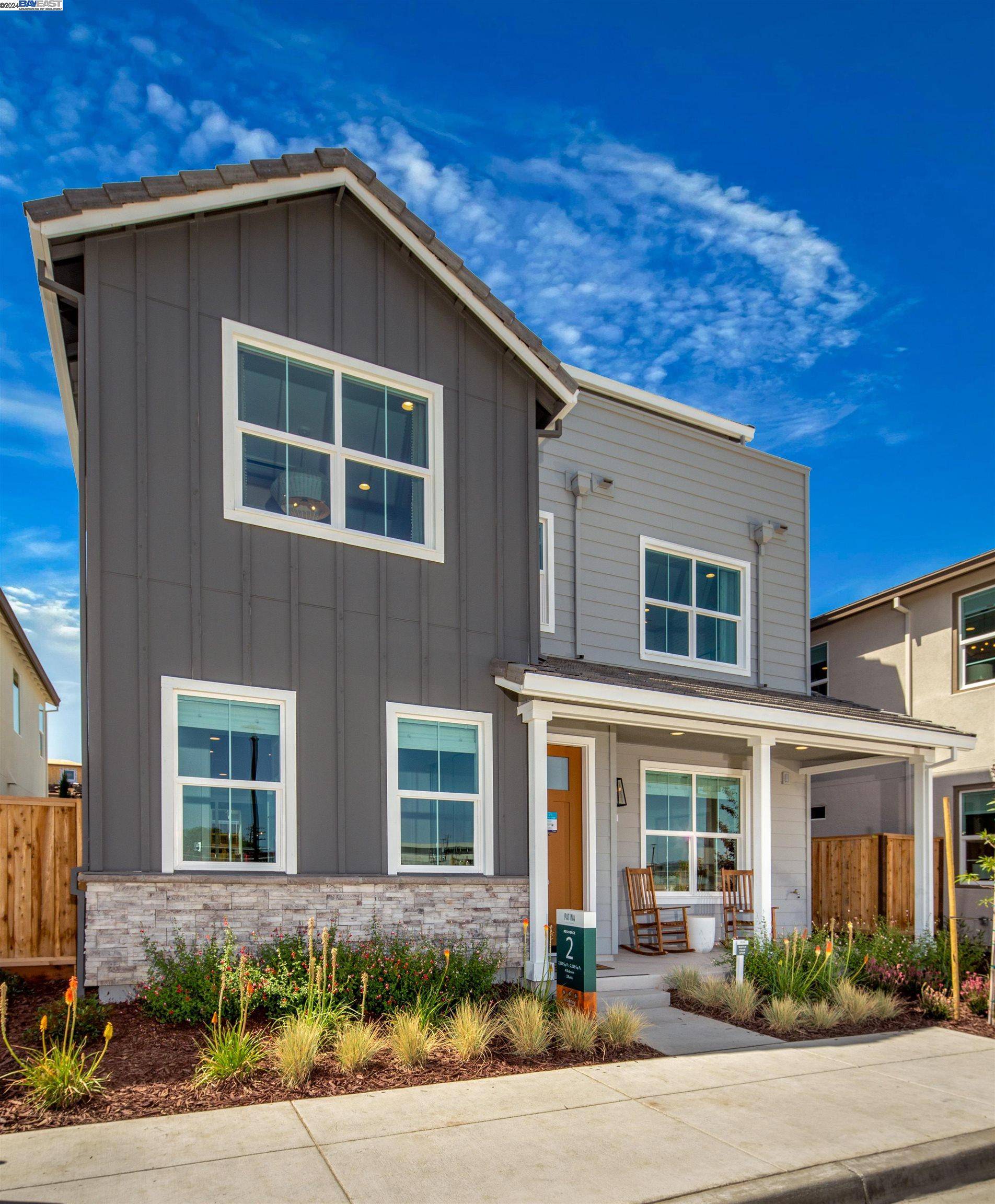 319 Flagship DR,  Napa,  CA 94558