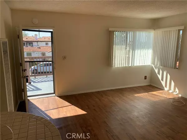 San Clemente, CA 92672,309 Avenida Victoria B