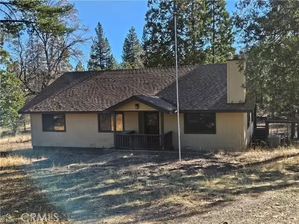 6901 Double Eagle RD, Mariposa, CA 95338